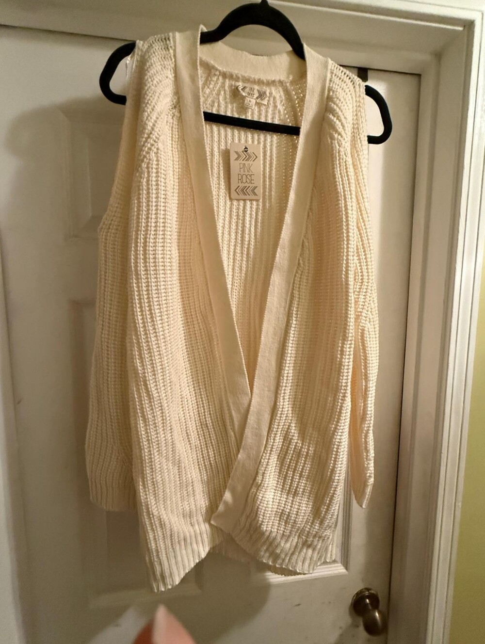 Pink Rose Cream Knit Open-Front Cardigan w/ Cold shoulder